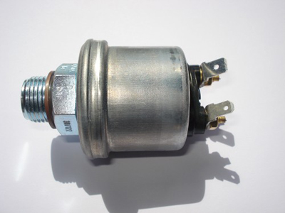 Sensor presion aceite Ferrari Ferrari oil pressure sensor - Image 1
