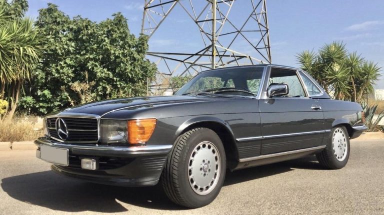 Mercedes 300SL W107