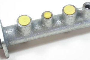 Brake master cylinder