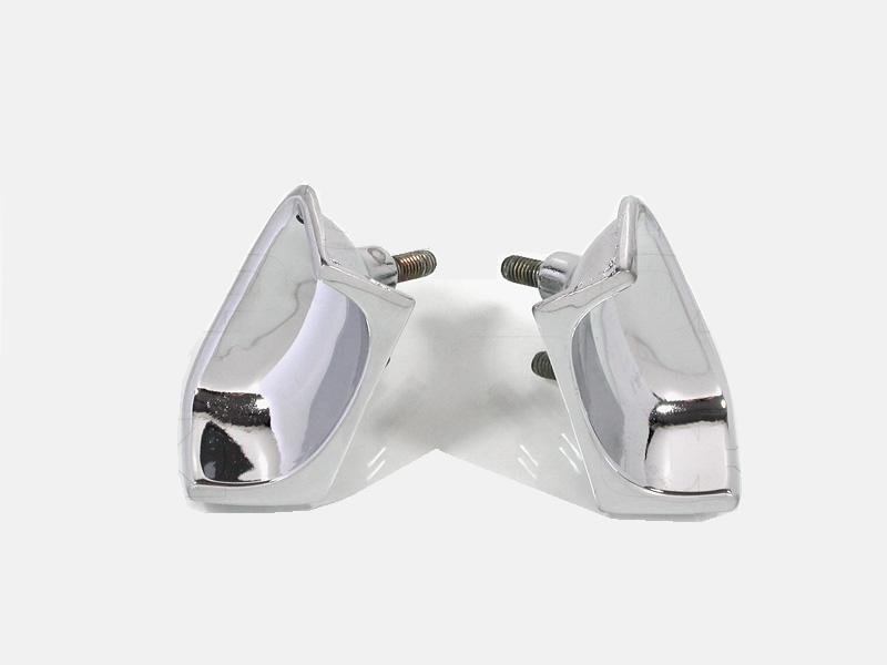 19-8 Pair of door handle trims Lambirghini Miura - Image 1