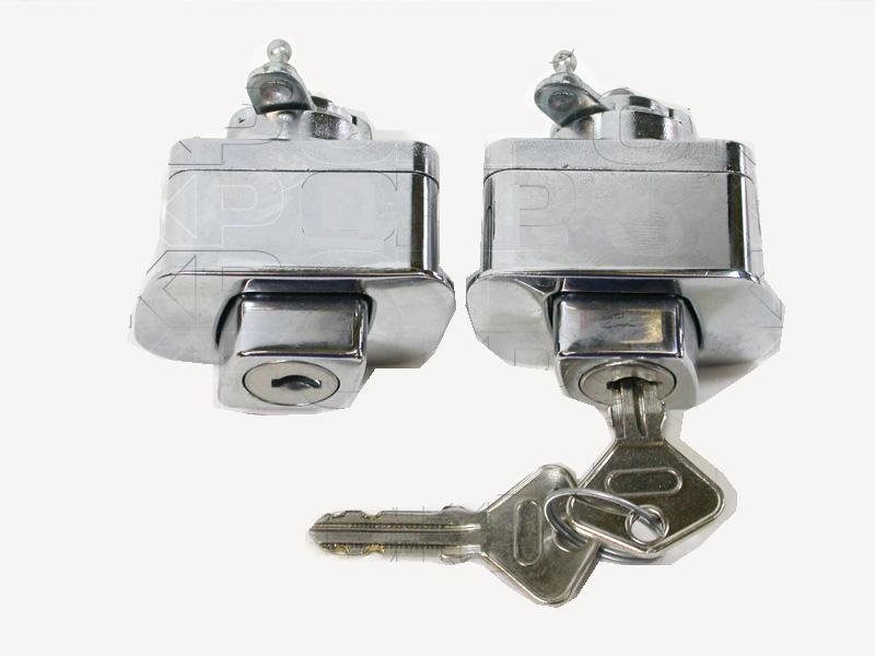 20-13 Pair of locks Lamborghini Miura / Iso Grifo - Image 1