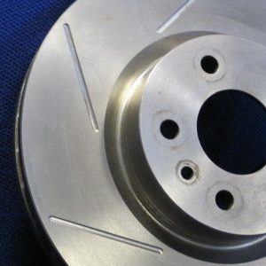 Par de discos de freno traseros ranurados Lancia Delta Evolution