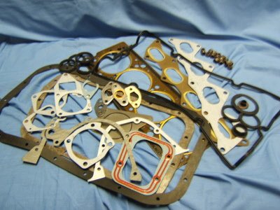 7777777777-10 Engine Gasket Set Lancia Delta 16v Integrale E1/E2 - Image 1