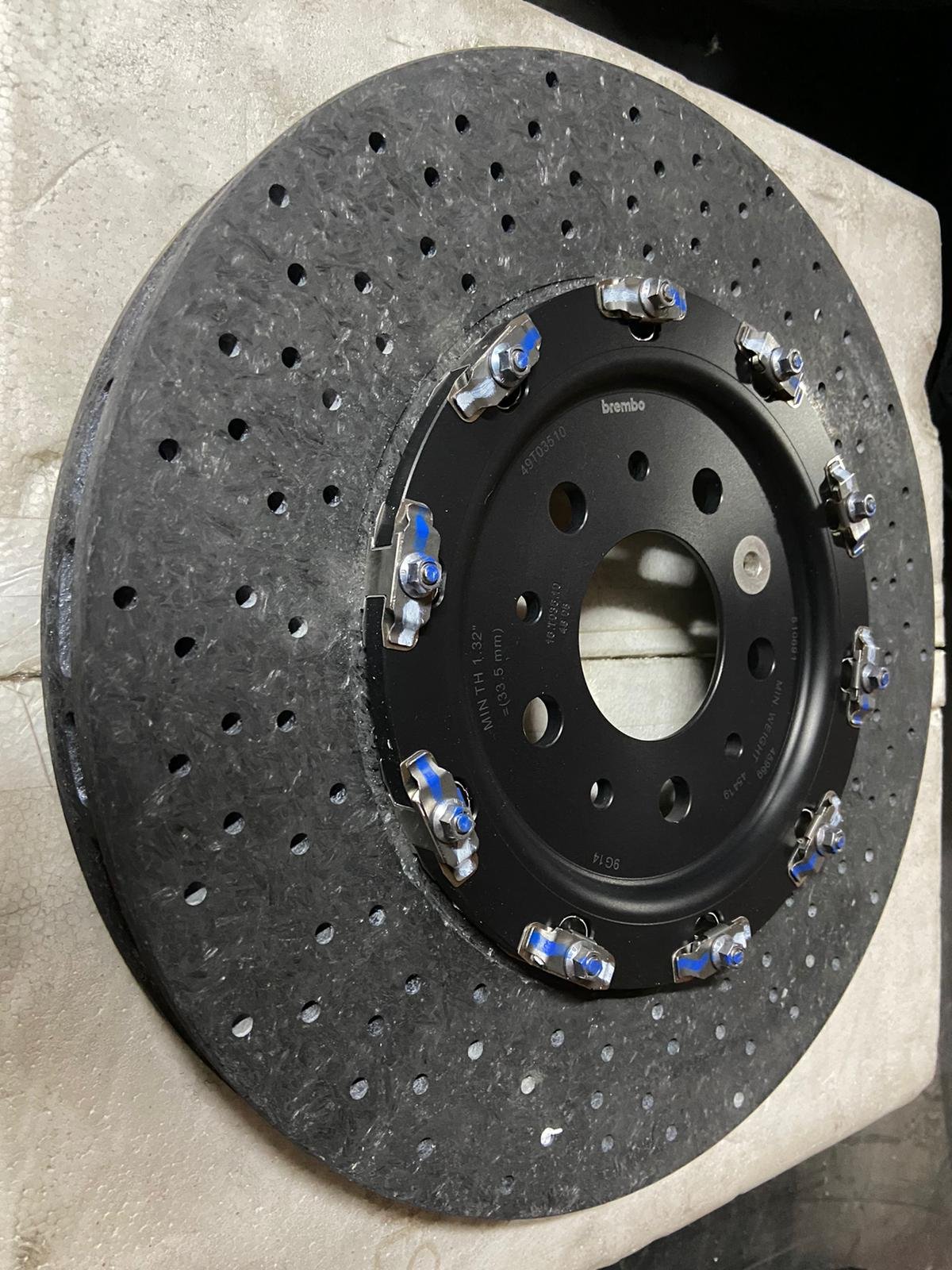 fe1-1 Ferrari 430 carbon-ceramic rear brake kit - Image 1