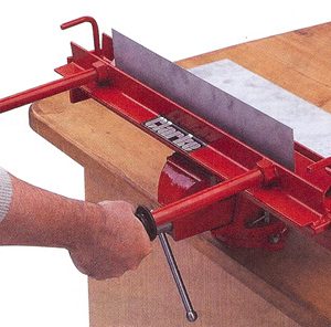 Sheet Metal Bending Machine