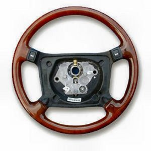 4-spoke steering wheel in walnut wood (Airbag type). Daimler Jaguar XJ6/12, XJ40, VDP, Sovereign