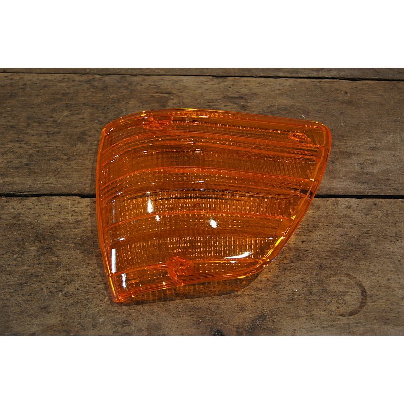 Tulipa intermitencia delantera Izquierda / Derecha Mercedes W107 Front indicator lens Left / Right Mercedes W107 - Image 1