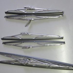 Windscreen wiper blades for various Italian models