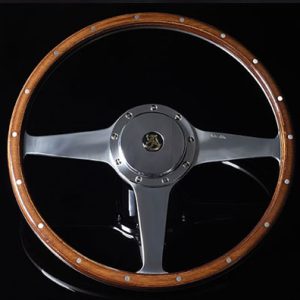 Moto-Lita Mark 10 Woodrim 15 in