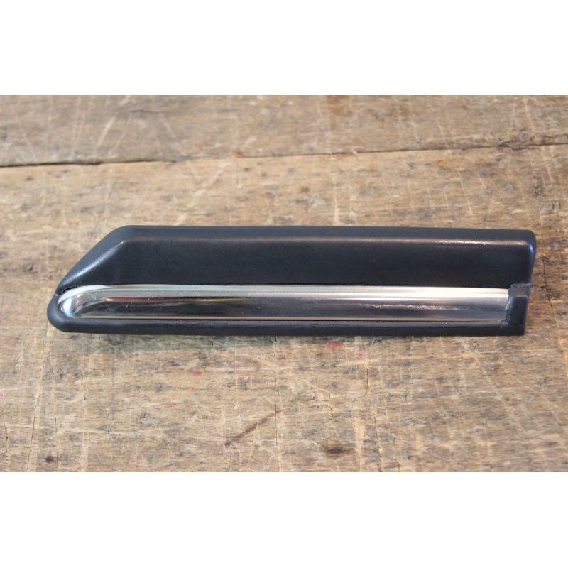 rear-left-fender-trim-r107-sl-3 Left Rear Wing Trim Mercedes W107 SL/SLC - Image 1