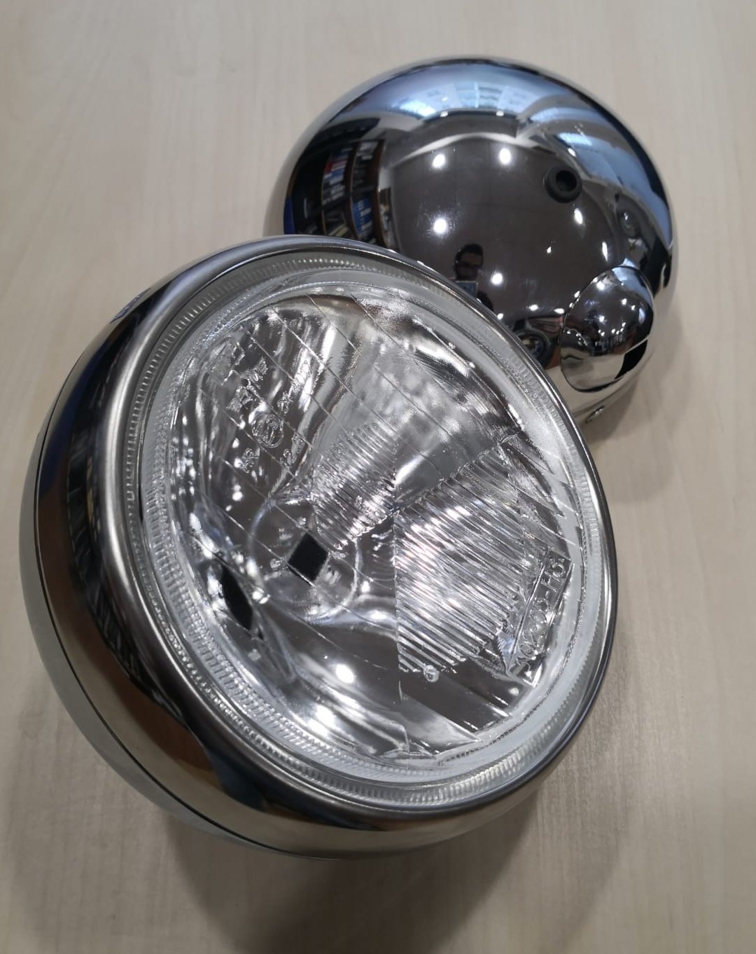 Faro replica cibie oscar largo alcance cromado Chrome Long-Range Headlight Cibie Oscar Replica - Image 1