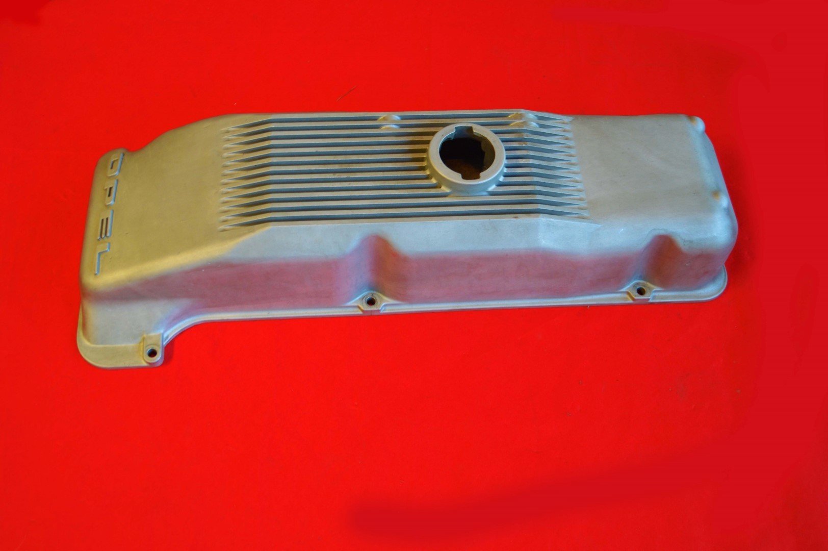 tapa-balancines-1 Tapa balancines aluminio Opel GT - Imagen 1