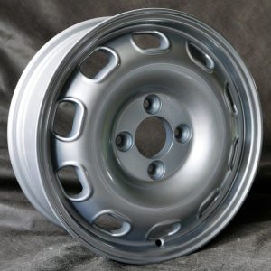 Llanta TZ 5.5x15 Alfa Romeo 105- 1971, 101, 750