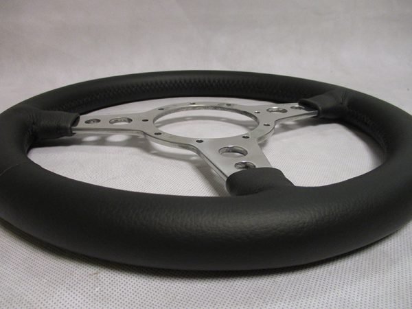 volante-motolita-1 Lotus Elan leather steering wheel, Motolita - Image 1