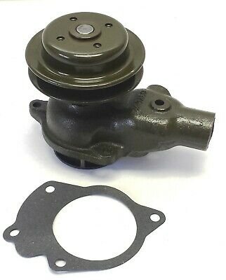 water-pump-3 Bomba de agua y junta sin accesorios de calefacción Jeep Willys - Imagen 1