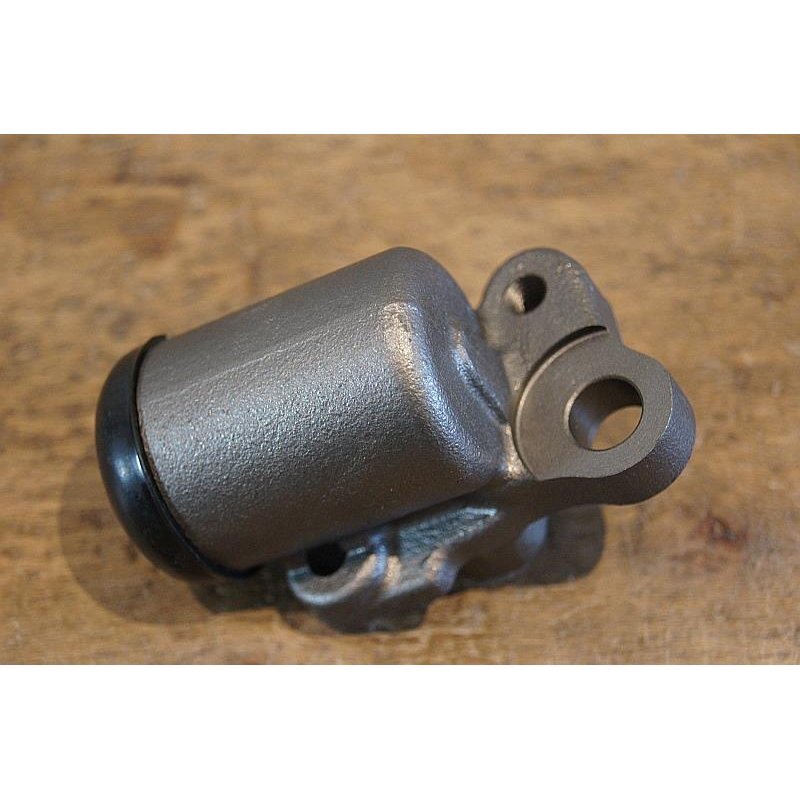 Bombín freno delantero derecho Mercedes 190SL Ponton 28,57mm hasta chasis 012834 Bombín freno delantero derecho Mercedes 190SL Ponton 28,57mm hasta chasis 012834 - Imagen 1